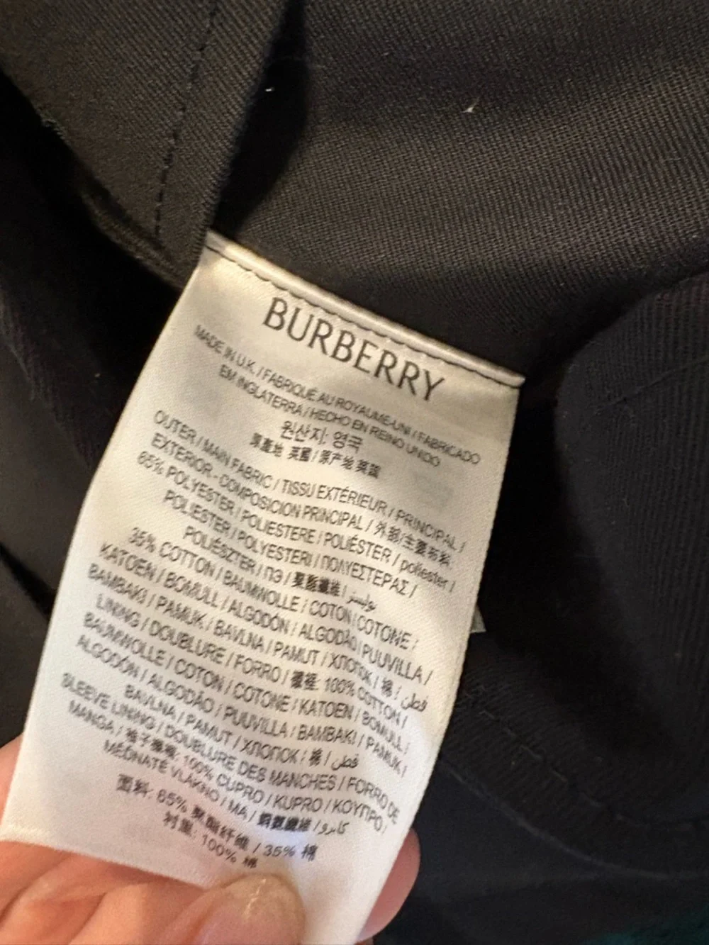Burberry Black Short Double-Breasted Belted Trench Coat - Picture 5 of 6